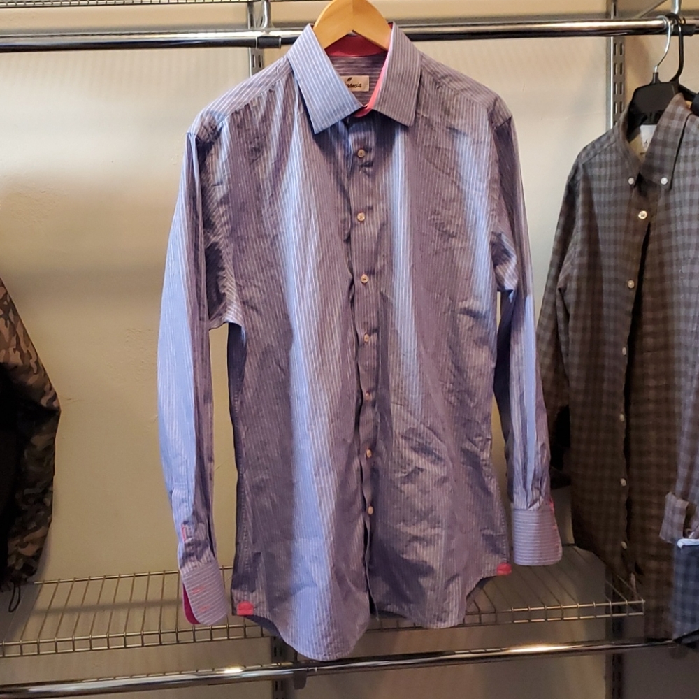 Custom tailored Italian men's dress shirt